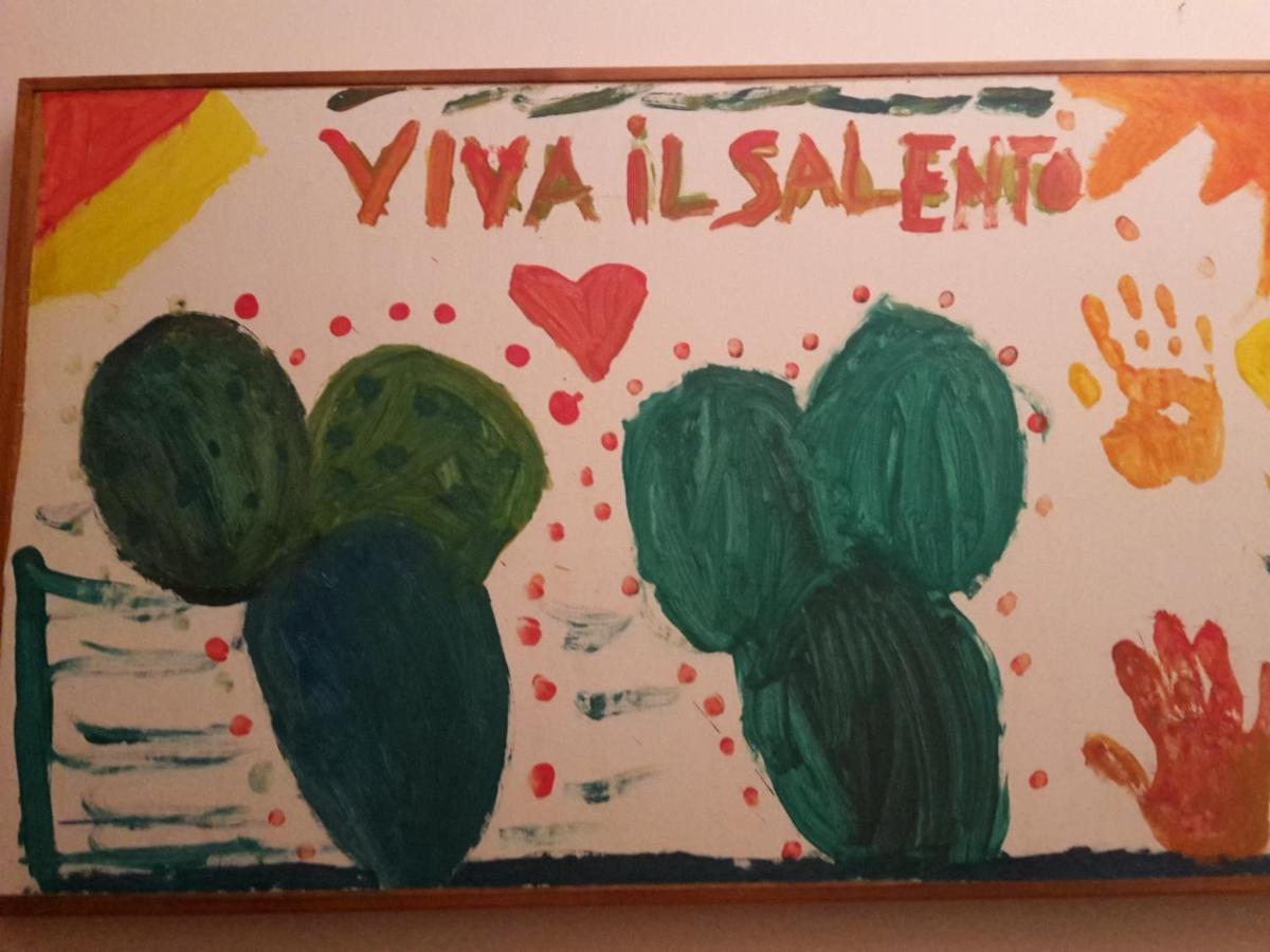 Casa Vacanza L'Aquilone Campi Salentina Bagian luar foto