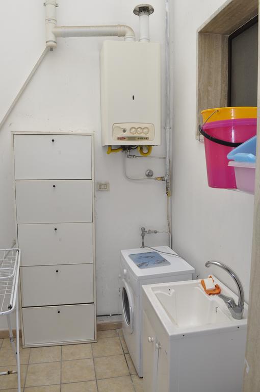 Casa Vacanza L'Aquilone Campi Salentina Bagian luar foto